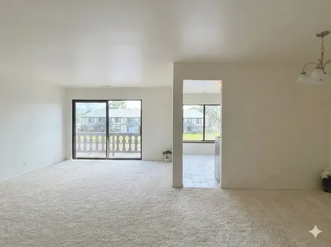 1956 North Hidden Creek Circle Palatine IL 60074