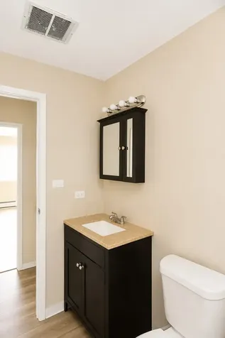 1500 Robin Circle Hoffman Estates IL 60194