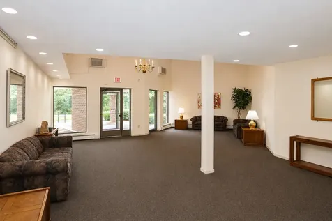1500 Robin Circle Hoffman Estates IL 60194