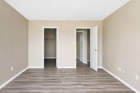 1500 Robin Circle Hoffman Estates IL 60194