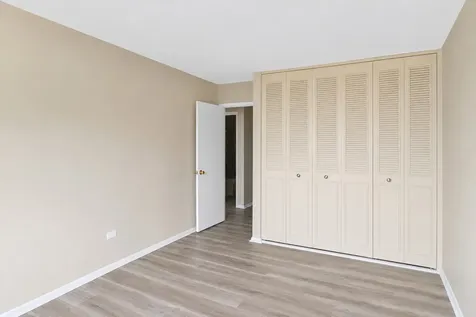 1500 Robin Circle Hoffman Estates IL 60194