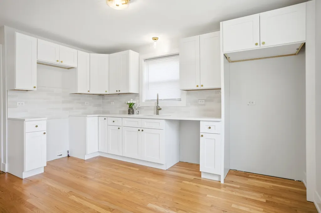 11659 South Ada Street Chicago IL 60643