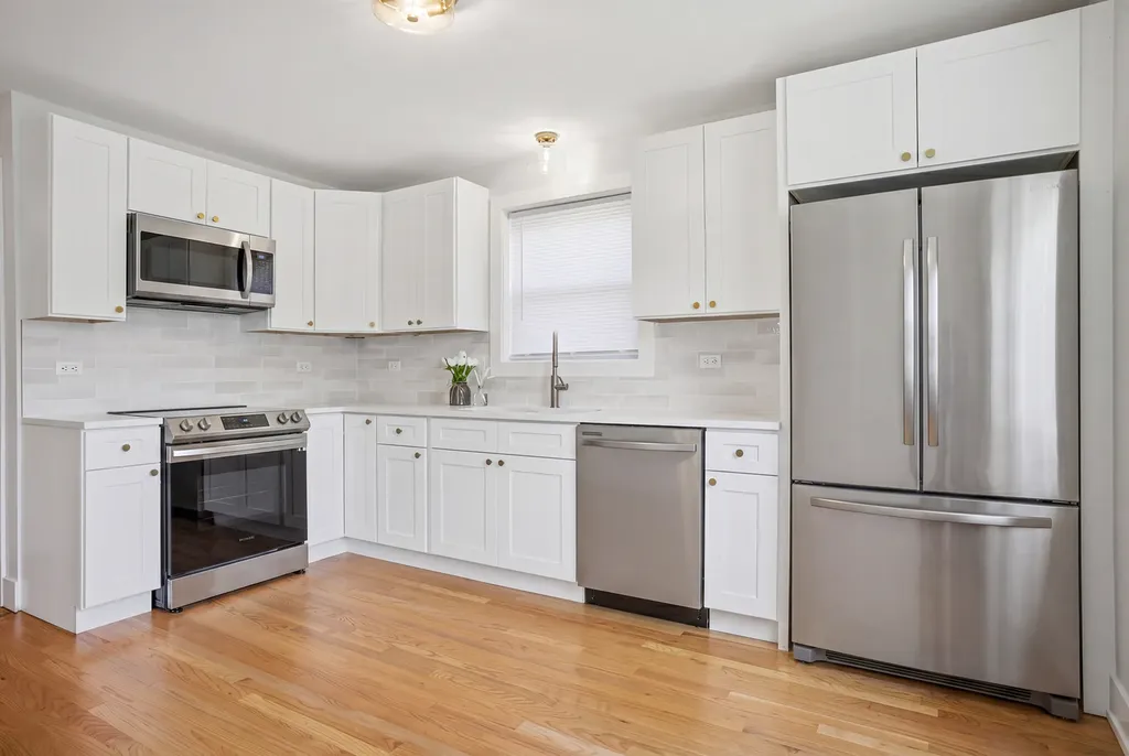 11659 South Ada Street Chicago IL 60643