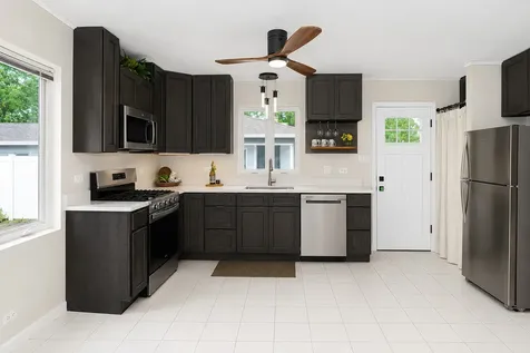 109 South Elm Street Palatine IL 60067