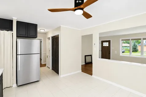 109 South Elm Street Palatine IL 60067