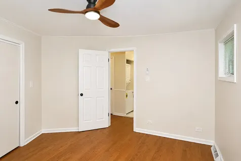 109 South Elm Street Palatine IL 60067