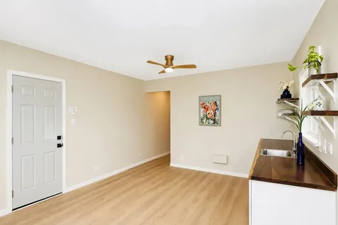 109 South Elm Street Palatine IL 60067
