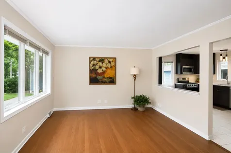 109 South Elm Street Palatine IL 60067
