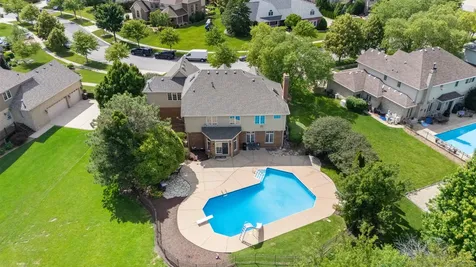 22417 Hughes Street Frankfort IL 60423