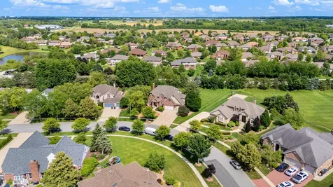22417 Hughes Street Frankfort IL 60423