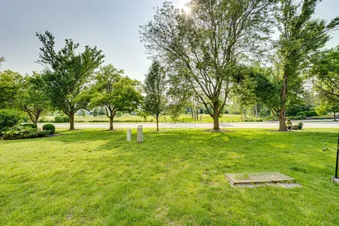 1633 Hilton Head Drive Naperville IL 60563