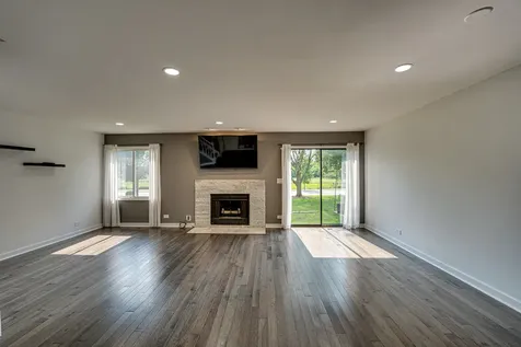 1633 Hilton Head Drive Naperville IL 60563