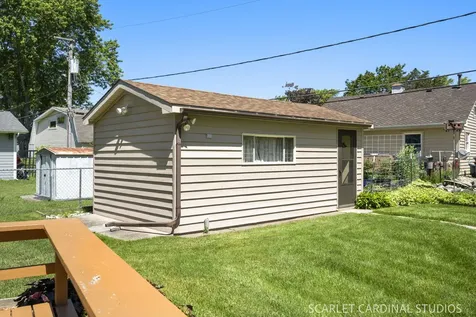 2120 Meadow Drive Lindenhurst IL 60046