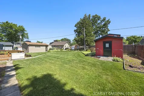 2120 Meadow Drive Lindenhurst IL 60046