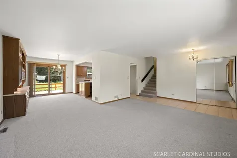 2120 Meadow Drive Lindenhurst IL 60046