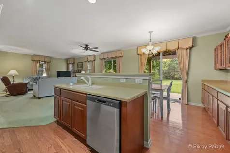 1028 Draper Road Mchenry IL 60050