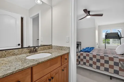 5728 Waters Edge Court Yorkville IL 60560