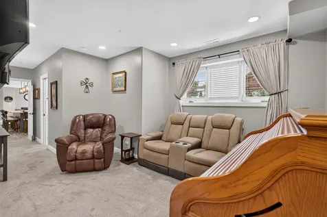 5728 Waters Edge Court Yorkville IL 60560