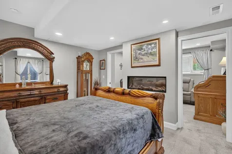 5728 Waters Edge Court Yorkville IL 60560
