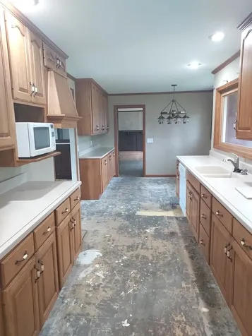 34 Walnut Circle Tuscola IL 61953