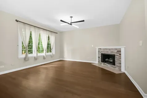1815 Crain Street Evanston IL 60202
