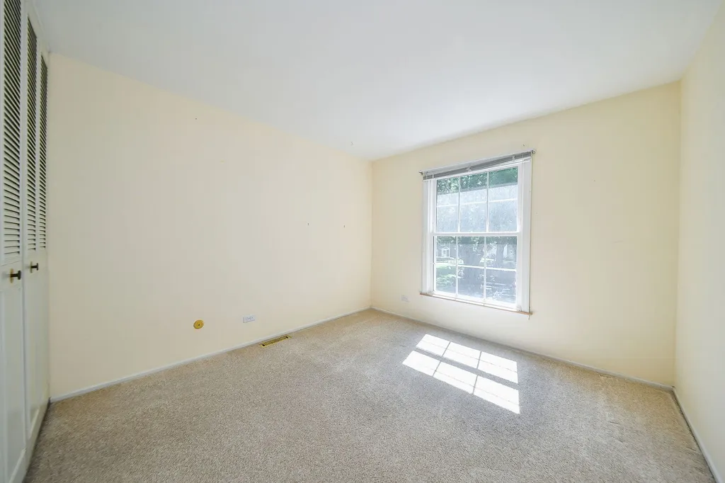 1675 Valley Forge Court Wheaton IL 60189