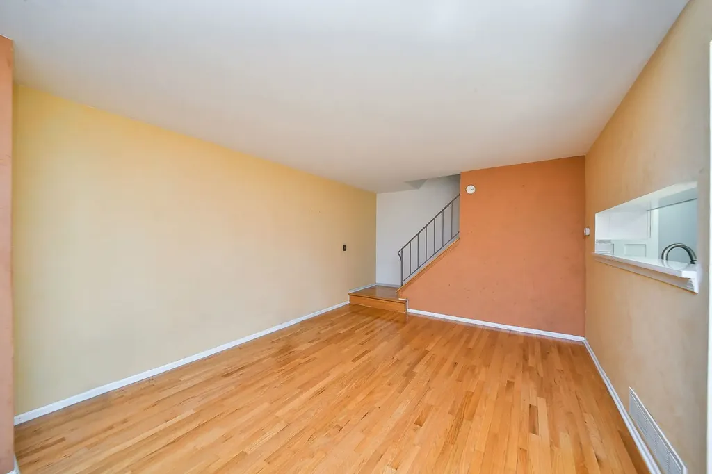 1675 Valley Forge Court Wheaton IL 60189