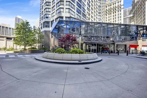 405 North Wabash Avenue Chicago IL 60611