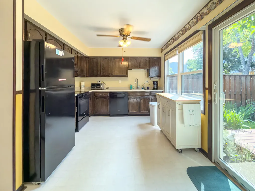 2015 Stanley Court Schaumburg IL 60194