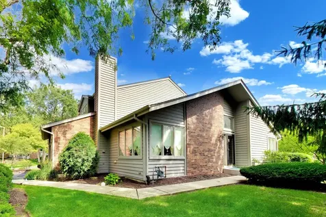 110 Commons Drive Palos Park IL 60464