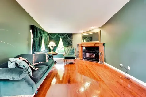 110 Commons Drive Palos Park IL 60464