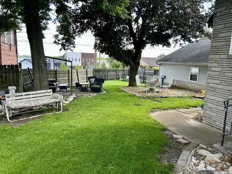 123 East Erie Street Spring Valley IL 61362