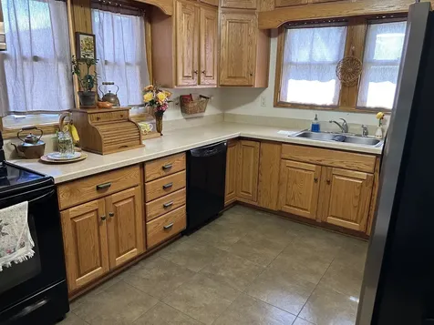 123 East Erie Street Spring Valley IL 61362