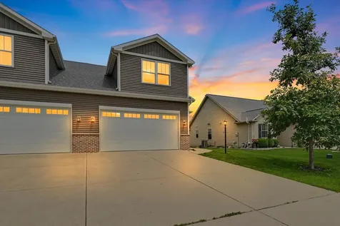 816 Sedgegrass Drive Champaign IL 61822