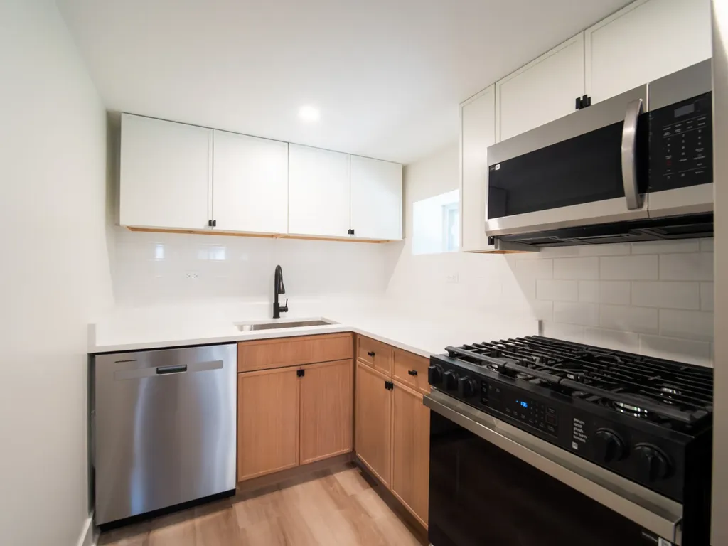 2753 West Chicago Avenue Chicago IL 60622