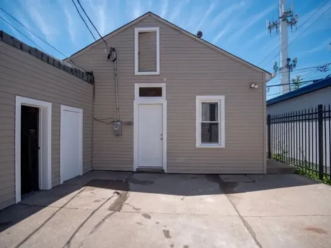 2753 West Chicago Avenue Chicago IL 60622
