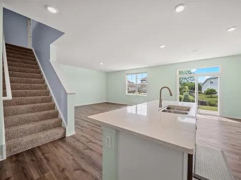 759 Kentshire Circle Elgin IL 60124