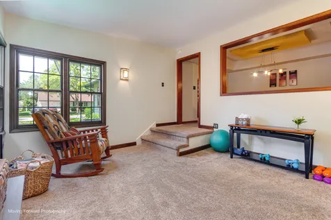 639 South 2nd Street West Dundee IL 60118