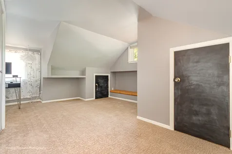 639 South 2nd Street West Dundee IL 60118