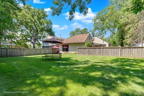 639 South 2nd Street West Dundee IL 60118
