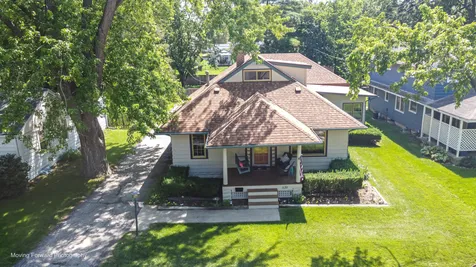 639 South 2nd Street West Dundee IL 60118