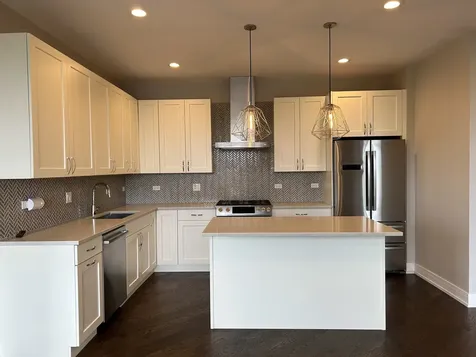 2303 West Wilcox Street Chicago IL 60612