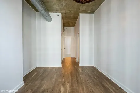 1305 South Michigan Avenue Chicago IL 60605