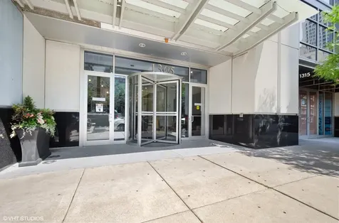 1305 South Michigan Avenue Chicago IL 60605