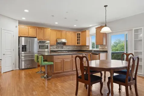 906 Blue Ridge Drive Streamwood IL 60107