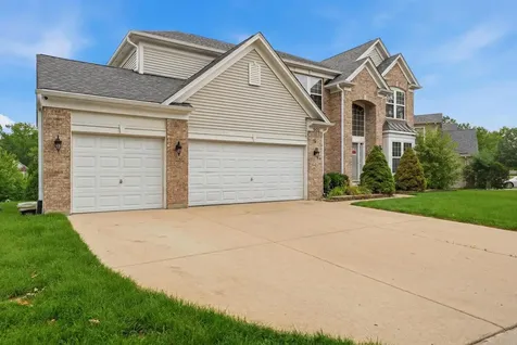 906 Blue Ridge Drive Streamwood IL 60107