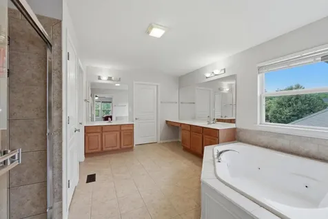 906 Blue Ridge Drive Streamwood IL 60107