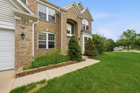 906 Blue Ridge Drive Streamwood IL 60107
