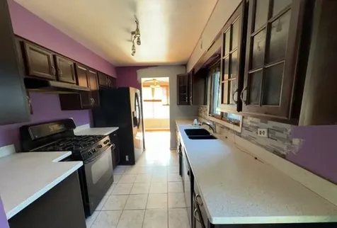 17214 Country Lane East Hazel Crest IL 60429