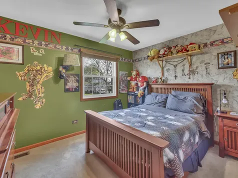 1112 Pheasant Trail Carol Stream IL 60188